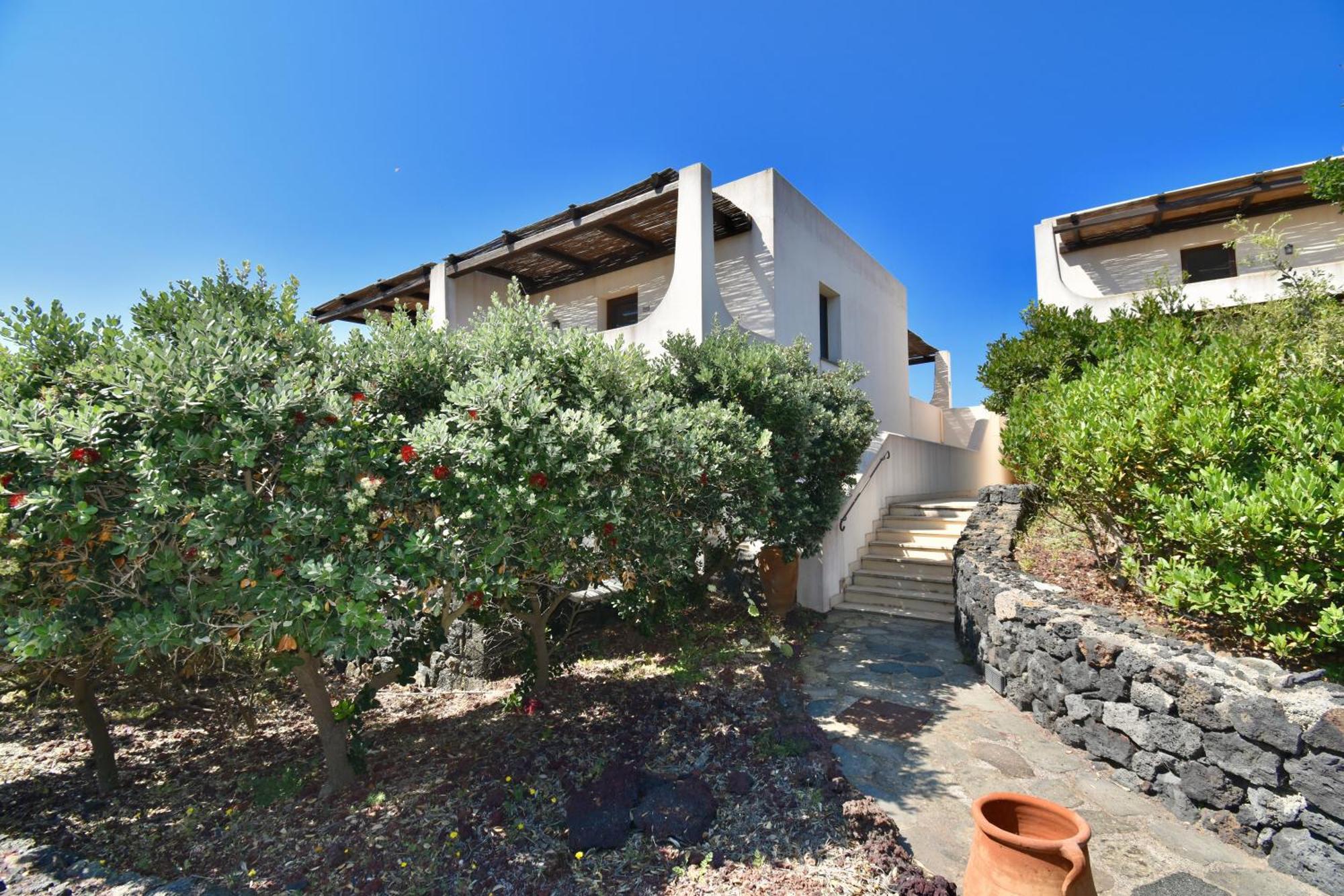Kuddie Rosse Eco-Friendly Residence Madonna Delle Grazie Exterior photo
